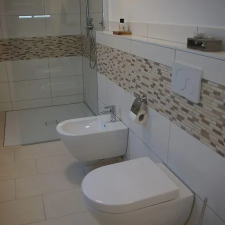 Apartment Mayer